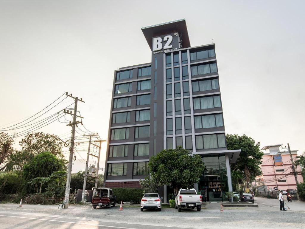 B2 Black Business And Budget Hotel Чиангмай Экстерьер фото