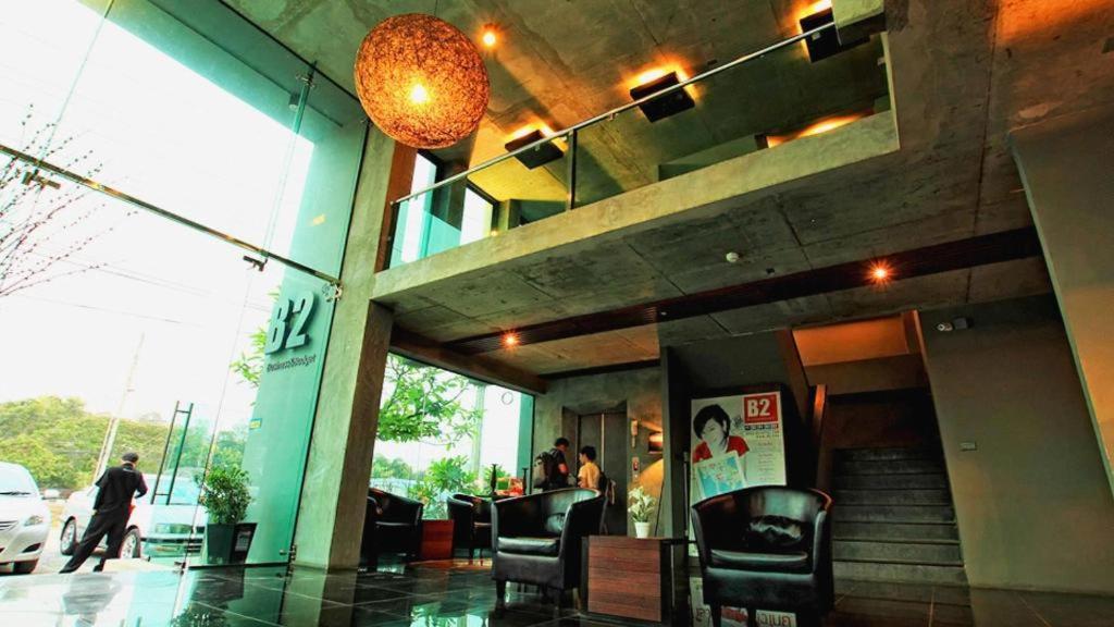 B2 Black Business And Budget Hotel Чиангмай Экстерьер фото