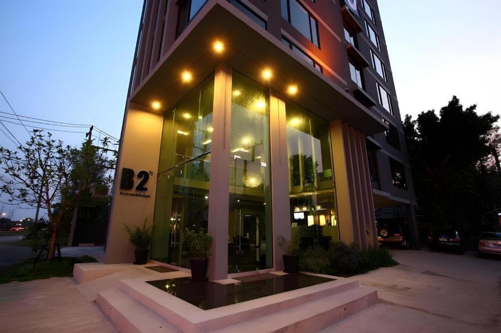 B2 Black Business And Budget Hotel Чиангмай Экстерьер фото