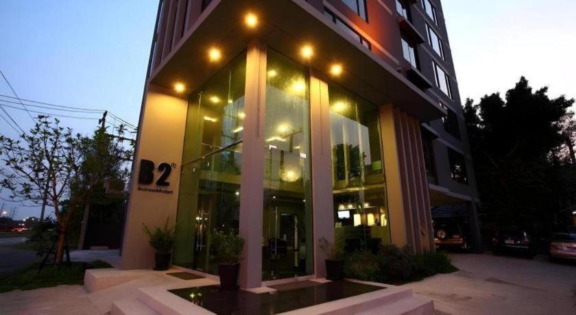 B2 Black Business And Budget Hotel Чиангмай Экстерьер фото