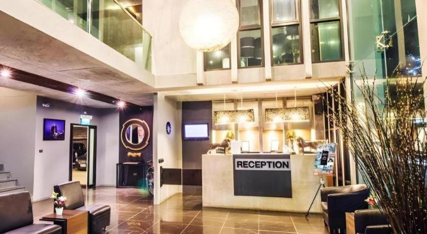 B2 Black Business And Budget Hotel Чиангмай Экстерьер фото