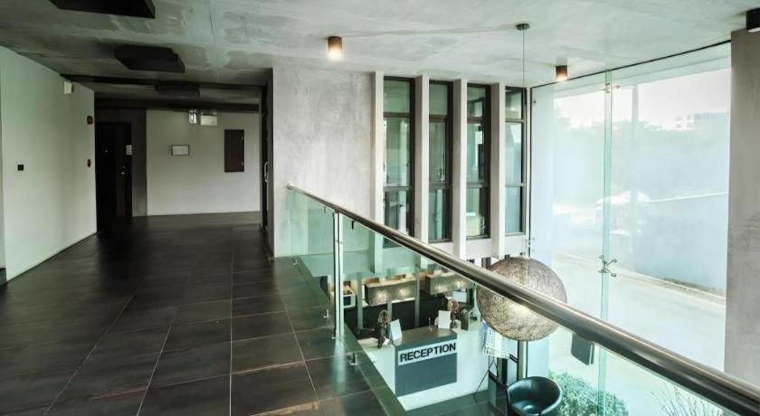 B2 Black Business And Budget Hotel Чиангмай Экстерьер фото